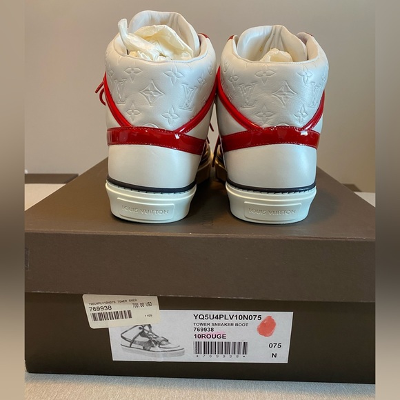 Louis Vuitton men shoes that are red/white - Picture 2 of 7